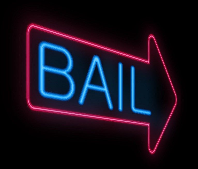 Bail-Bonds-Neon-Sign.jpg